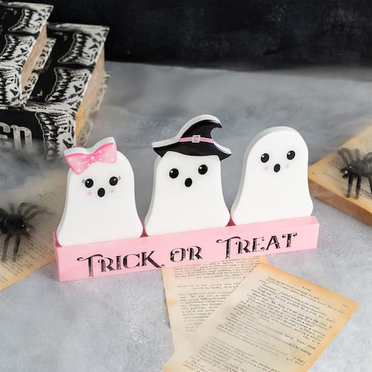 Glitzhome® 10" Halloween Wooden Epoxy Ghosts Table Decor
